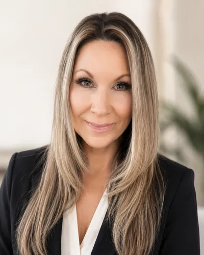 Lisa Amun, Practice Manager at Sanara Medicine